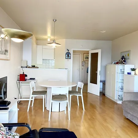 Διαμέρισμα In With Stunning Sea Views, Cleaning Included